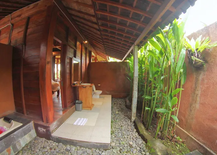 Belvilla Moksha Ceking Rice Terracenearubud Jungle Swing ウブド