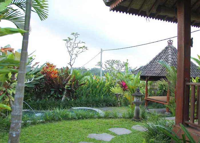 Belvilla Moksha Ceking Rice Terracenearubud Jungle Swing ウブド